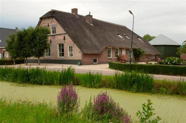 Apud Nos Domi Aparthotel Polsbroek Exterior photo